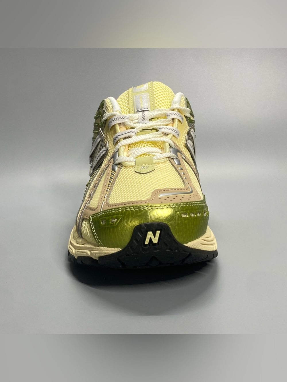 New Balance 1906R U1906RND Yellow Green Silver Beige Sneaker Mens 10.5 Womens 12 - Picture 4 of 10